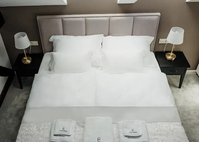 Grand 酒店 柳托梅尔